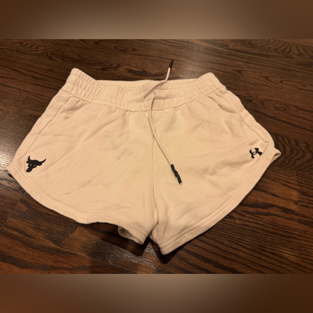 Under Armour jersey shorts small